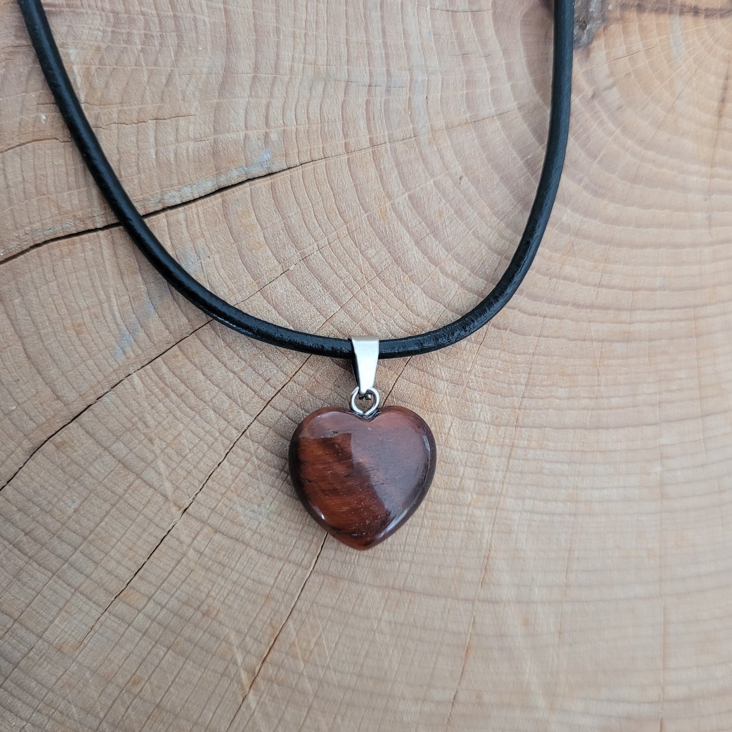 Collier Oeill de taureau - pendentif coeur