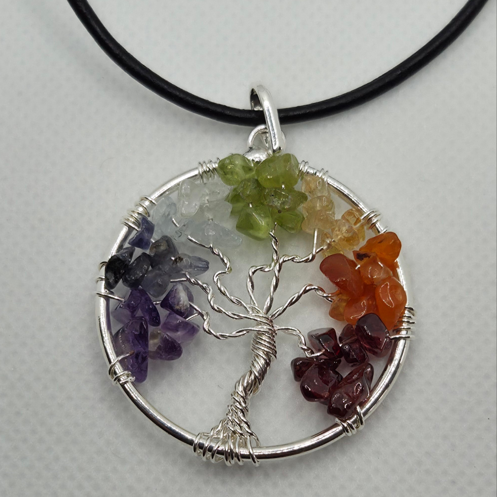 Collier pendentif Arbre de vie 7 chakras Créa'Clo