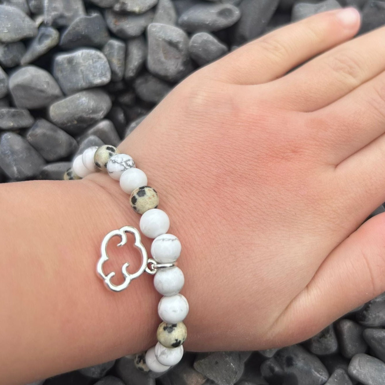 Bracelet enfant Howlite - Jaspe dalmatien CréaClo