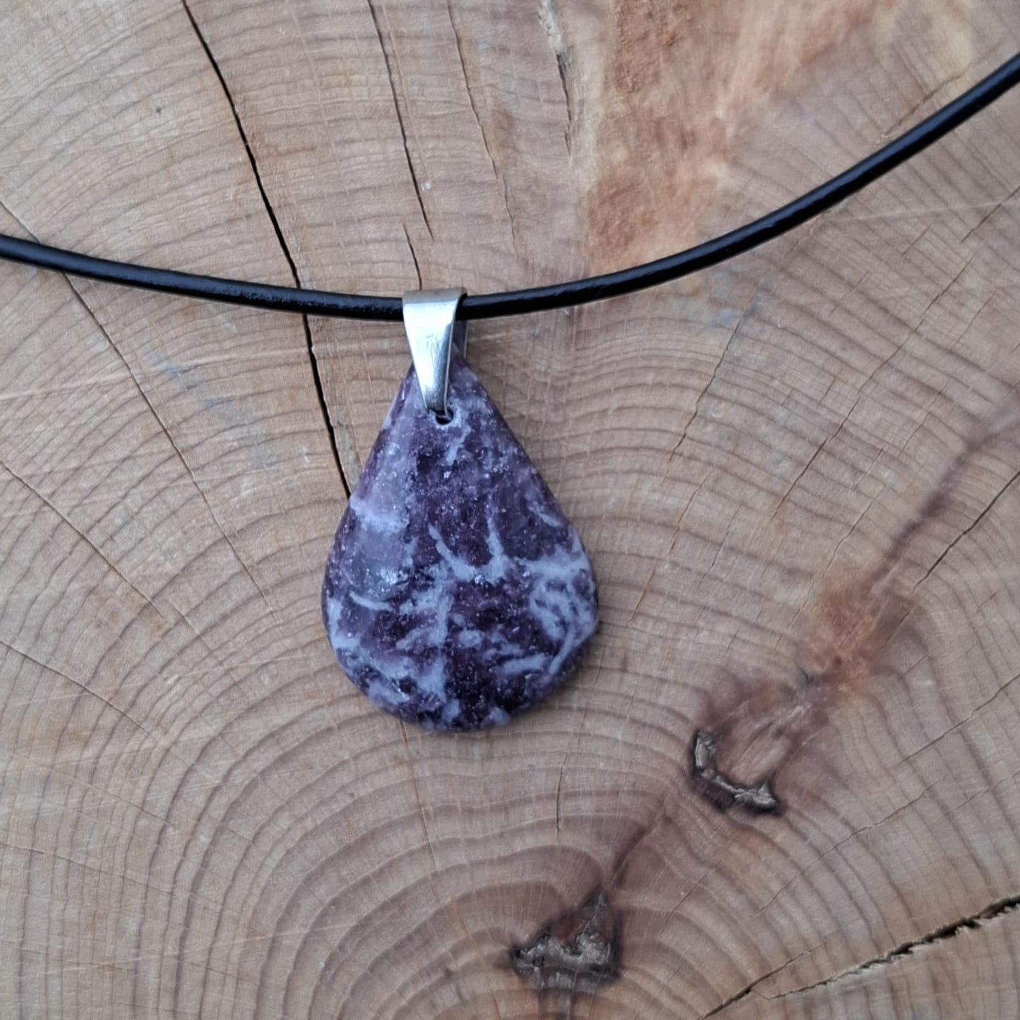 Collier pendentif lépidolite - forme goutte Créa'Clo