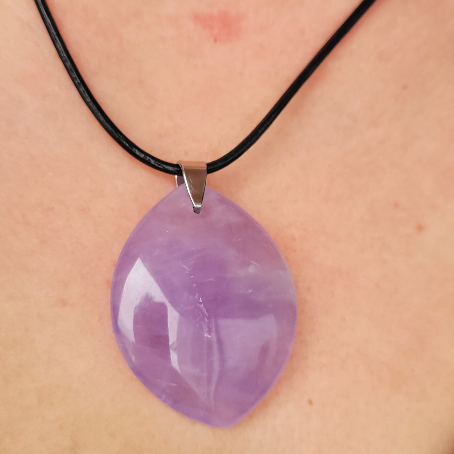 Collier Améthyste - forme ovale CréaClo