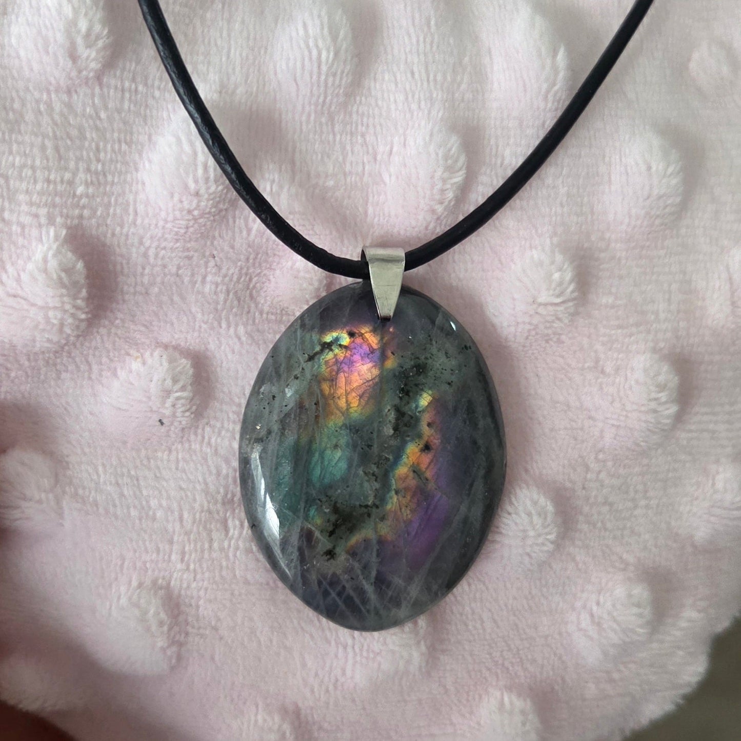 Collier Labradorite violette - forme goutte Créa'Clo