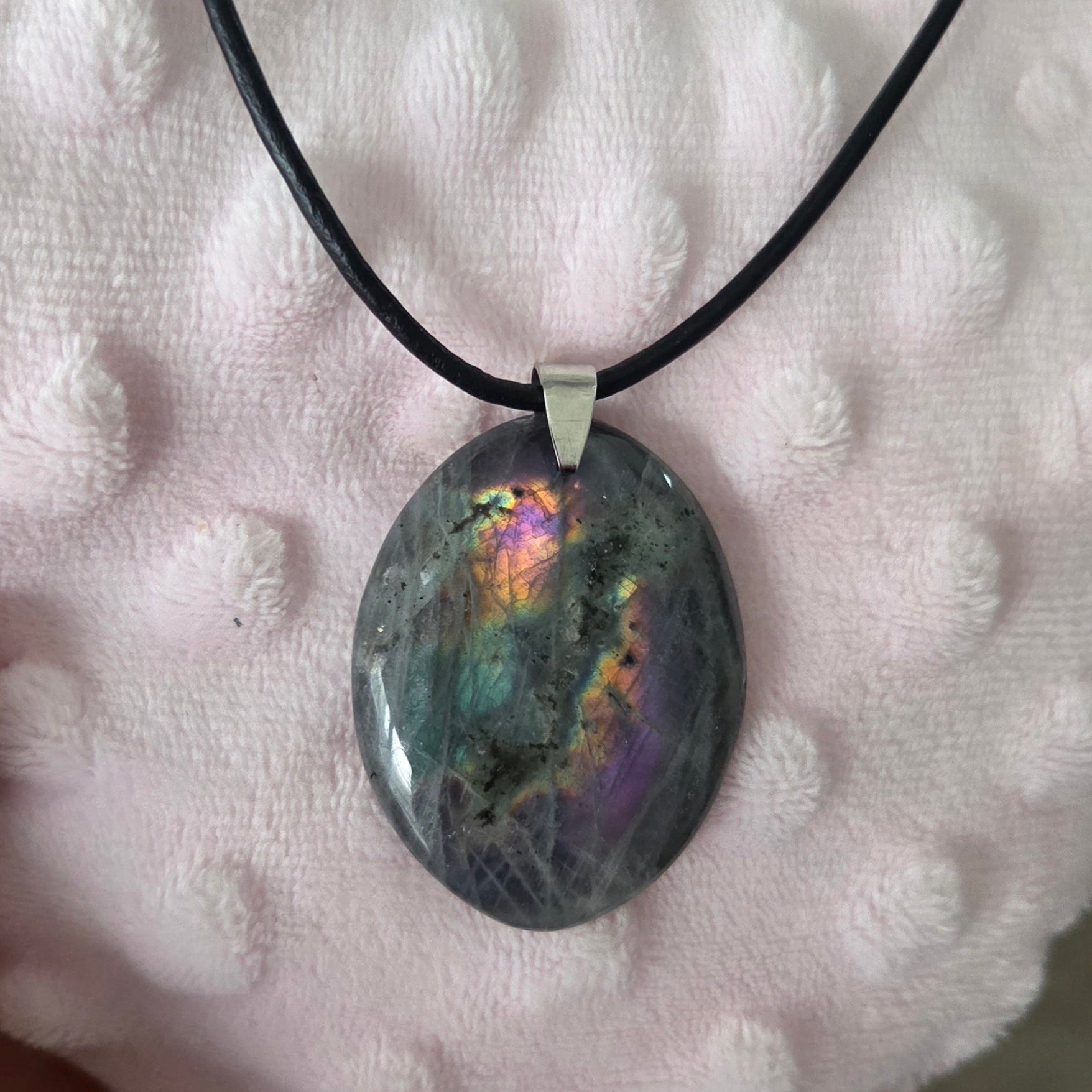 Collier Labradorite violette - forme goutte Créa'Clo