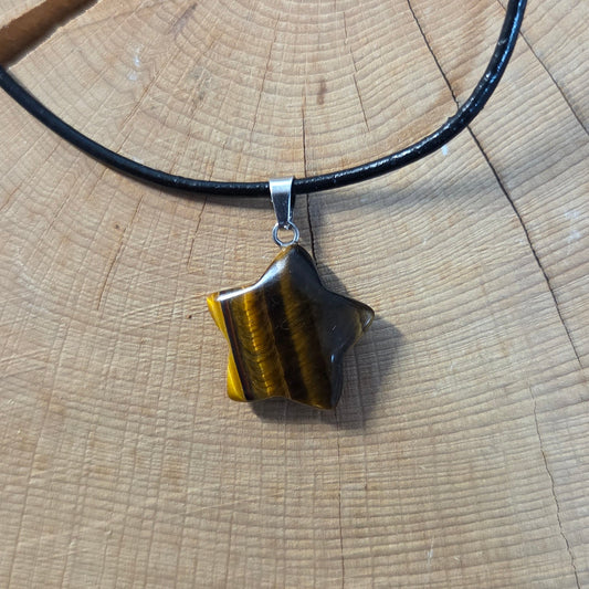 Collier Oeil de tigre - pendentif étoile CréaClo