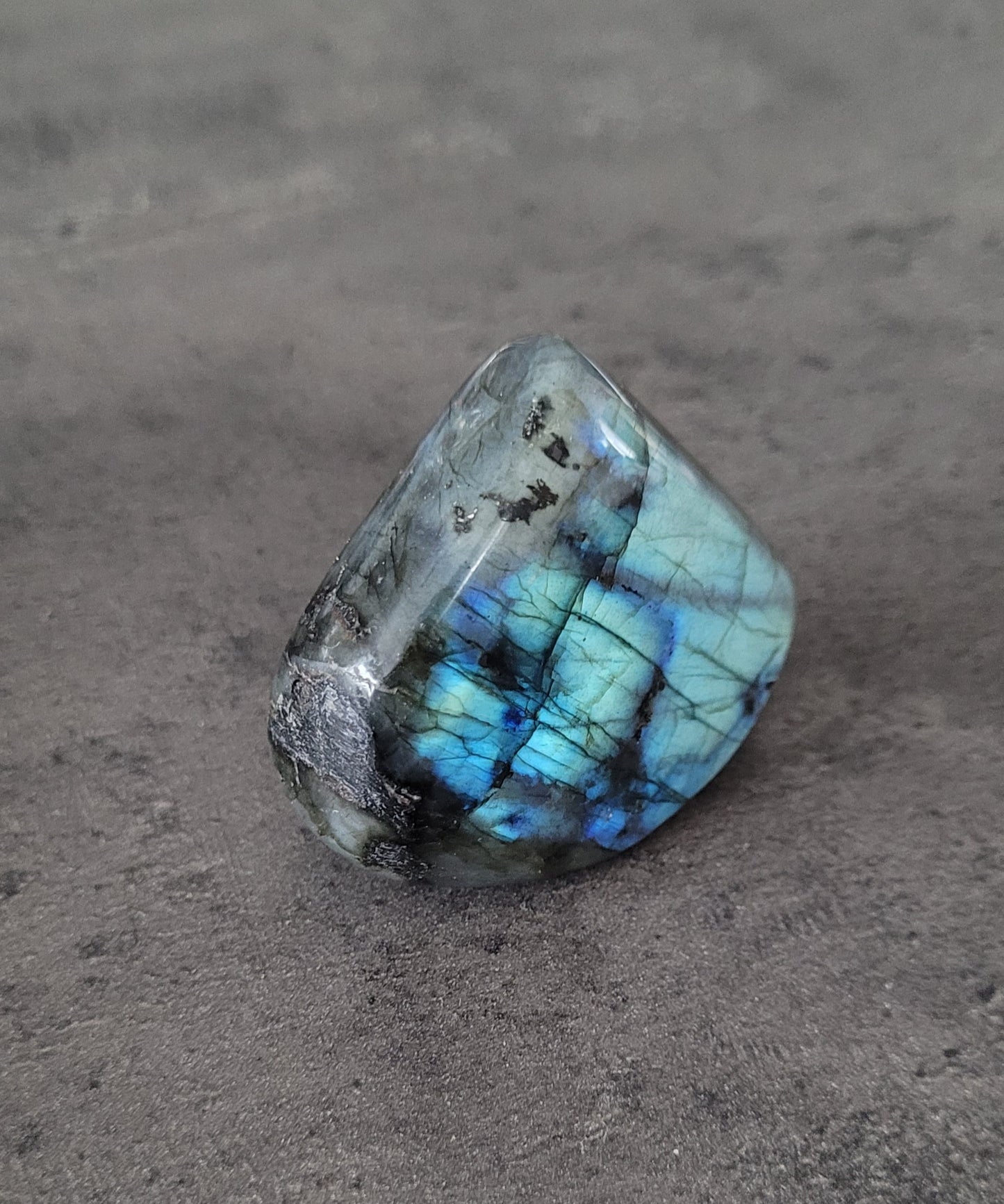 Labradorite - Forme libre
