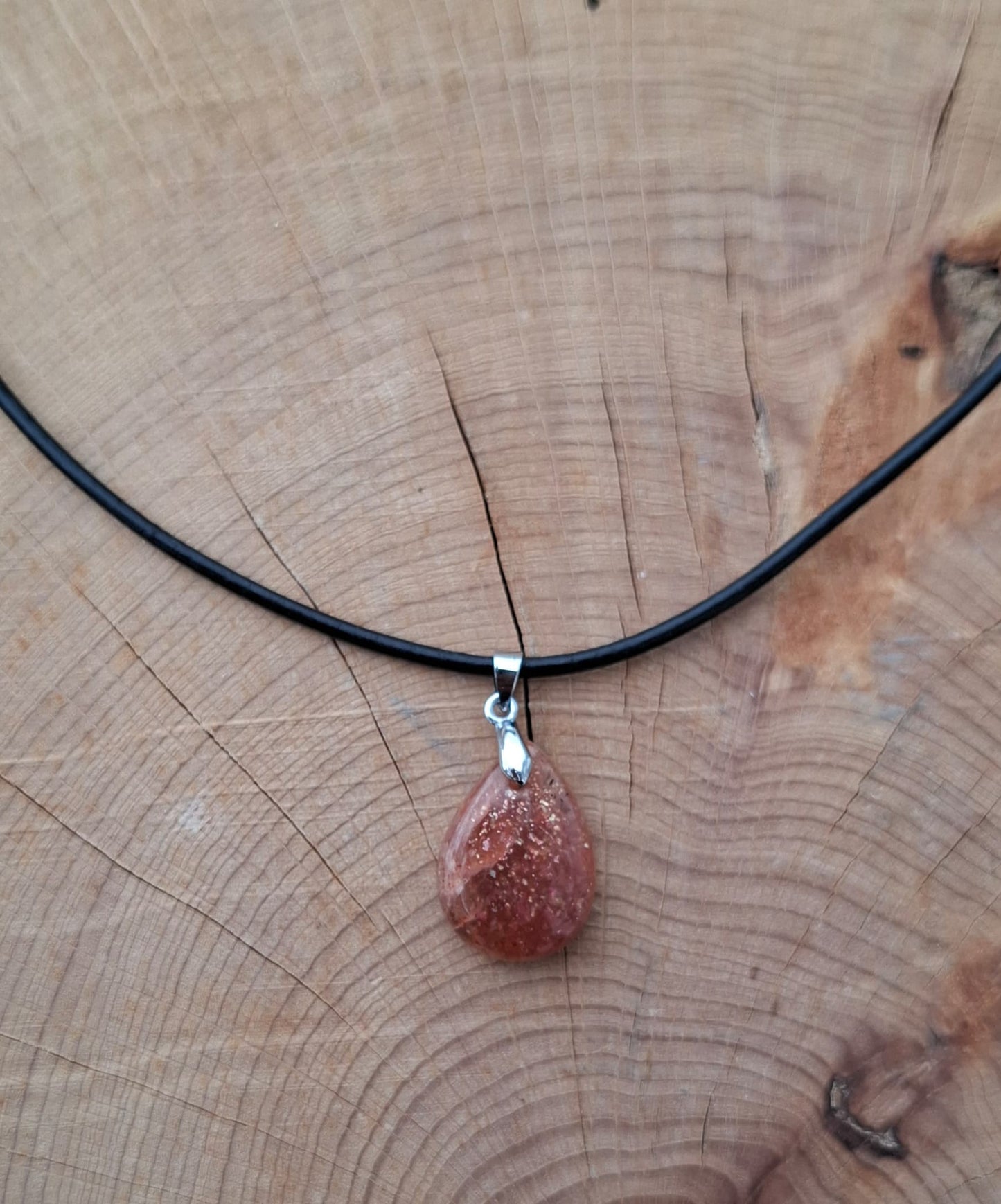 Collier pendentif Pierre de soleil - Forme goutte Créa'Clo