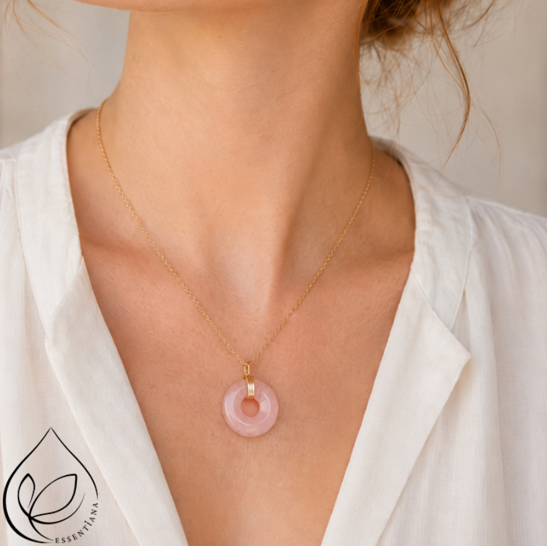 Collier pendentif Quartz rose - Marque Essentiana - Donut CréaClo