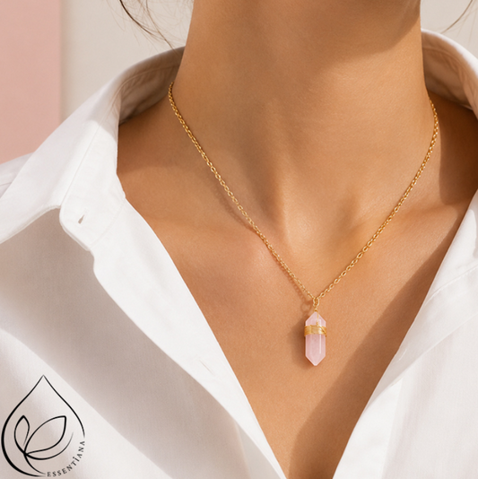 Collier pendentif Quartz rose - Marque Essentiana - Pointe CréaClo